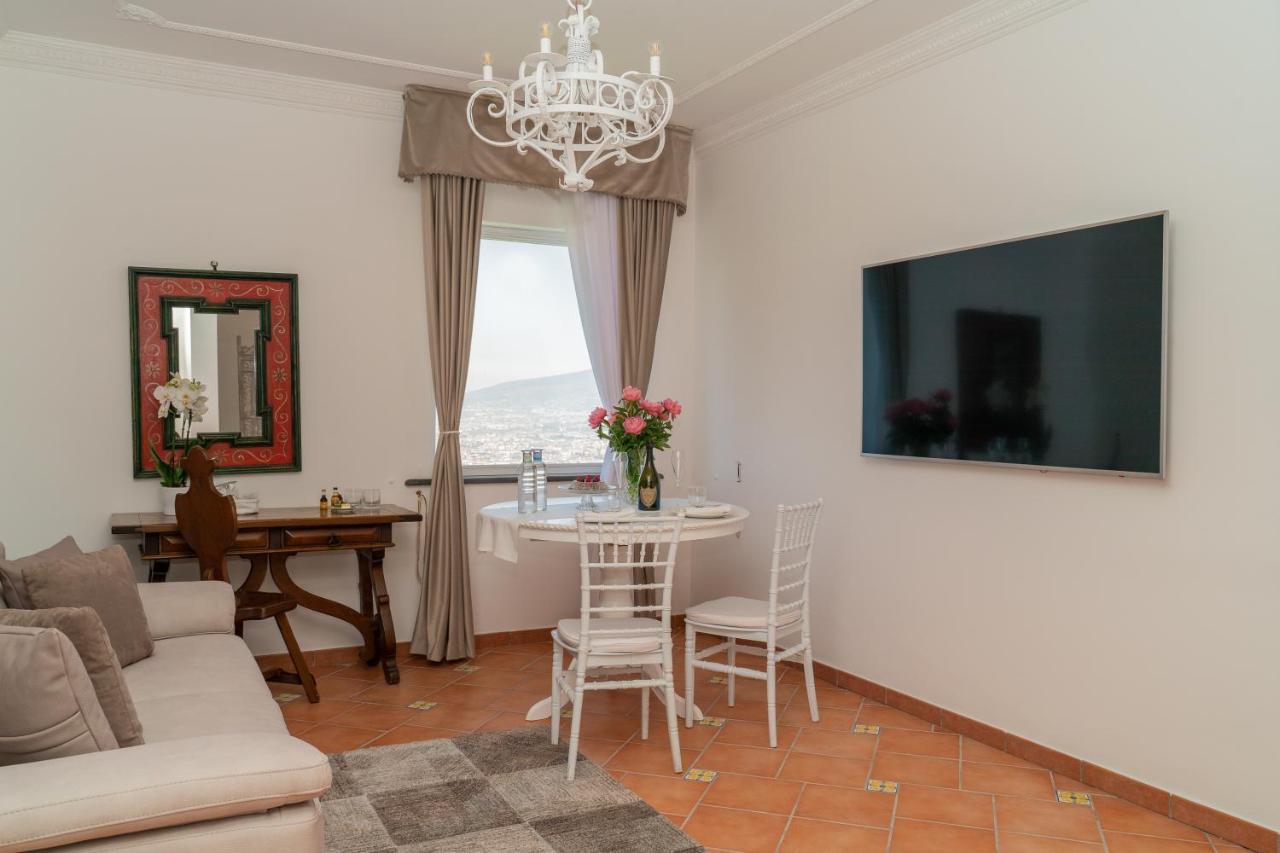 Villa Palmentiello Сант-Антонио-Абате Экстерьер фото